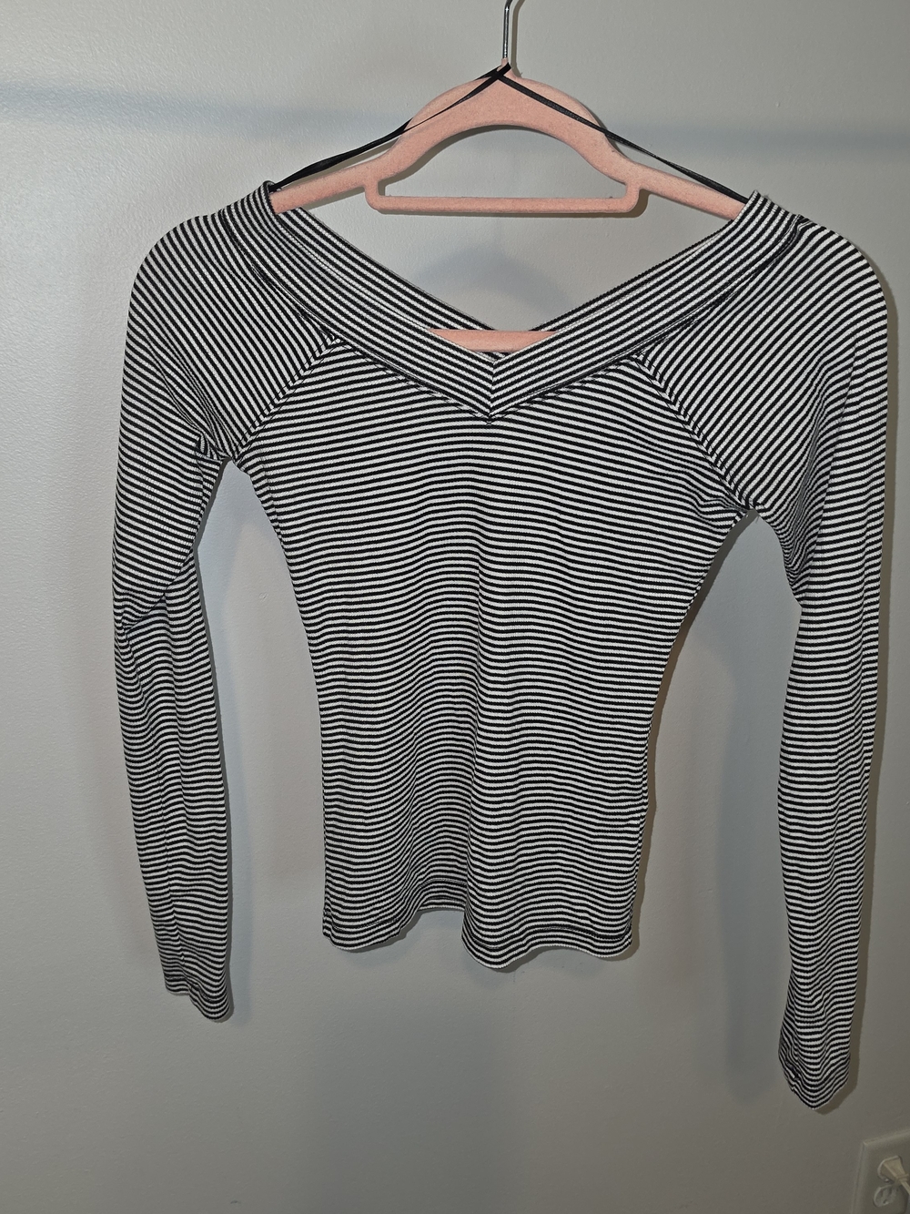 BDG Black & White Striped Long-Sleeve V-Neck Top